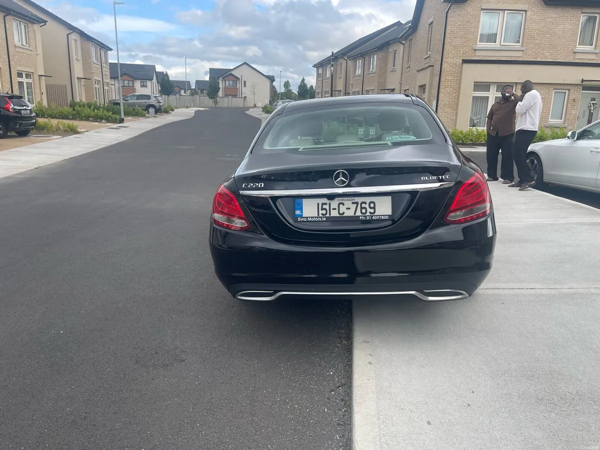 Mercedes Benz C220d 2015 - Image 4