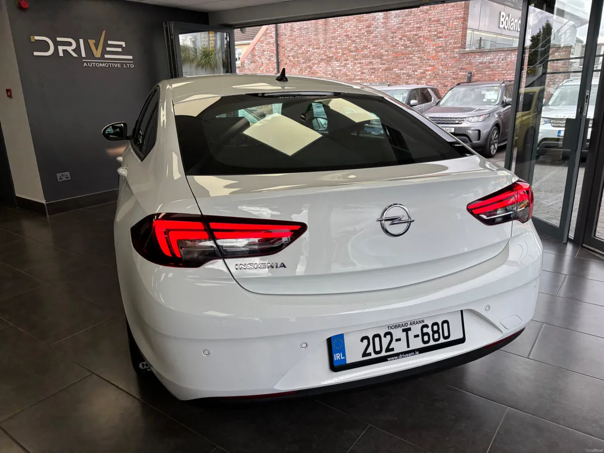 Opel Insignia 2020 1.5 Turbo SC***1 Year Warranty - Image 5