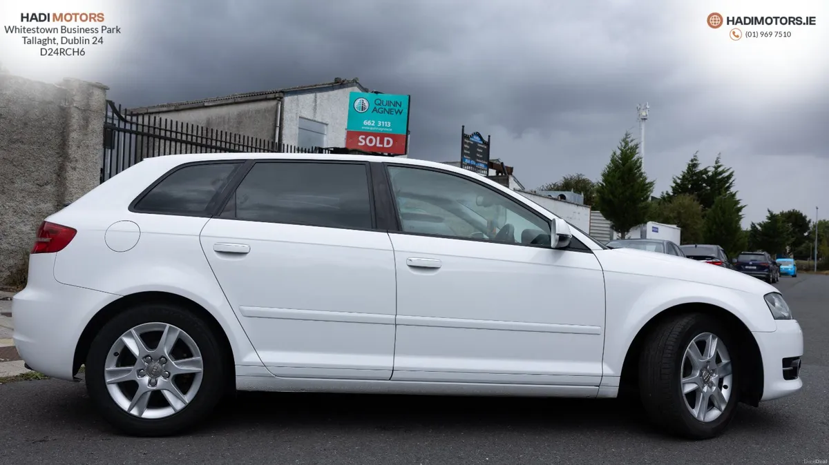 AUDI A3 SPORTBACK 2012 WHITE 1.4 TFSI AUTO - Image 4