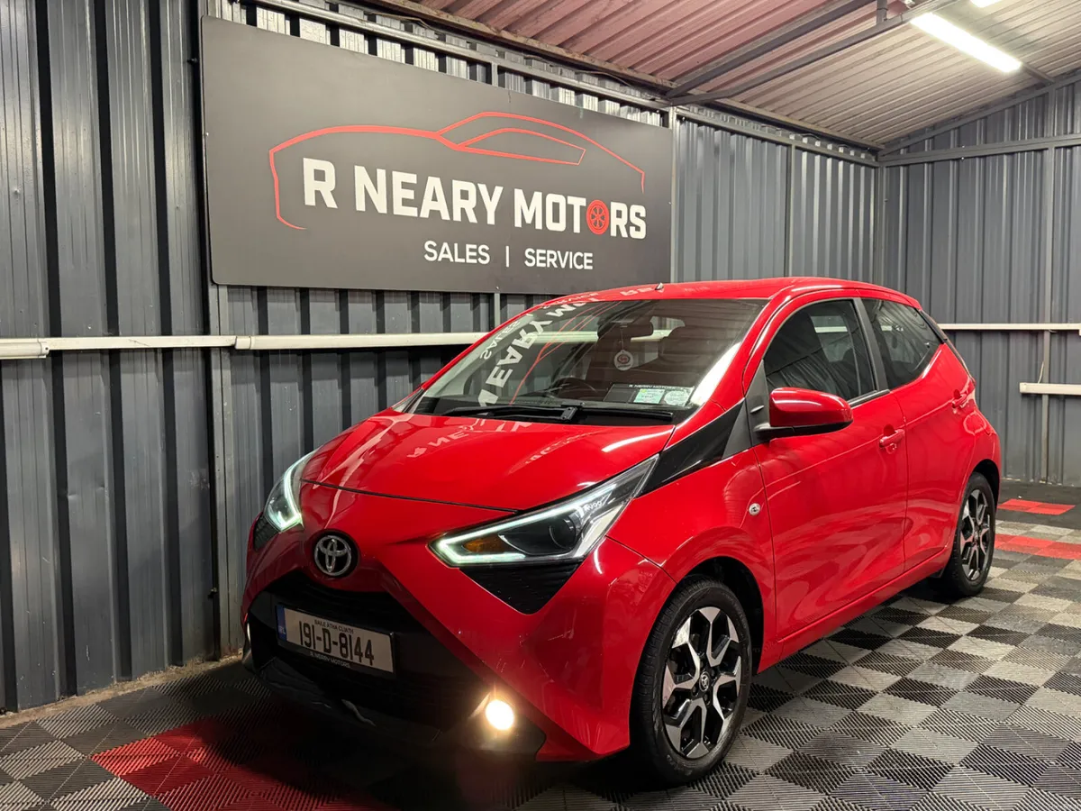2019 Toyota Aygo 1.0 VVT-i x-play 1.0 Petrol Manau - Image 6