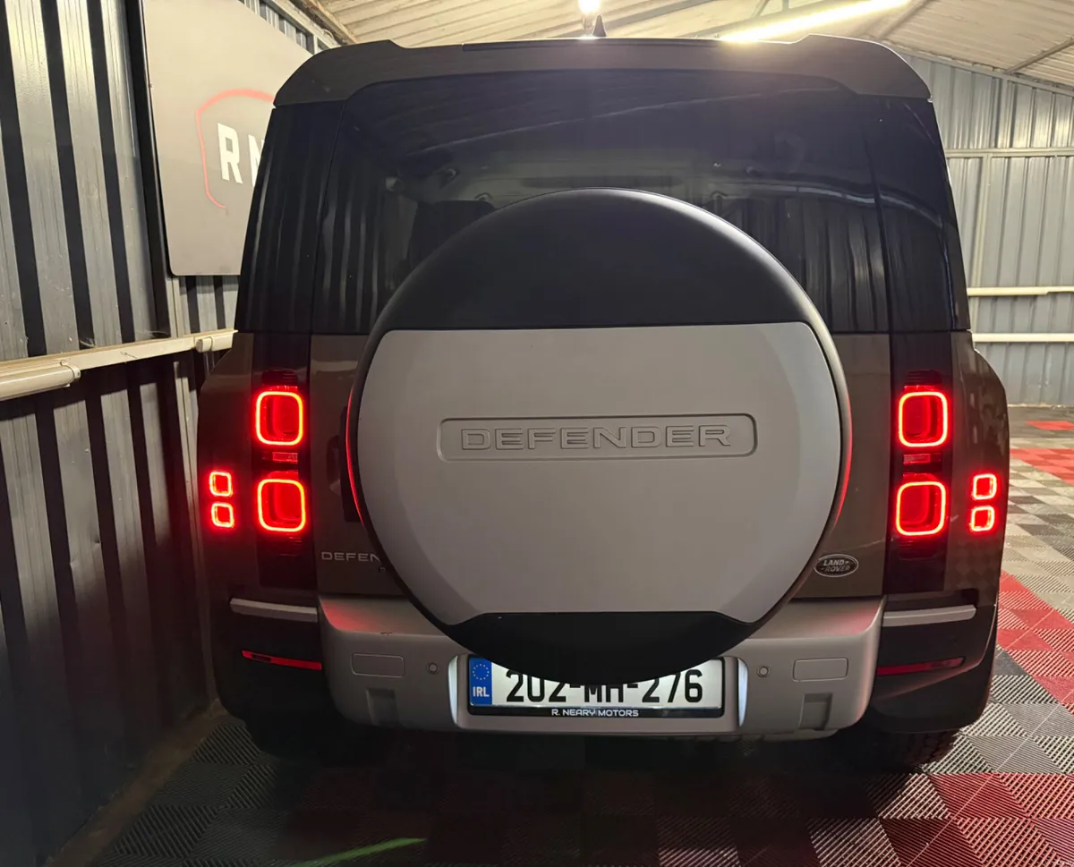 2020 202 Land Rover Defender 110 2.0D SD4 S Automa - Image 2