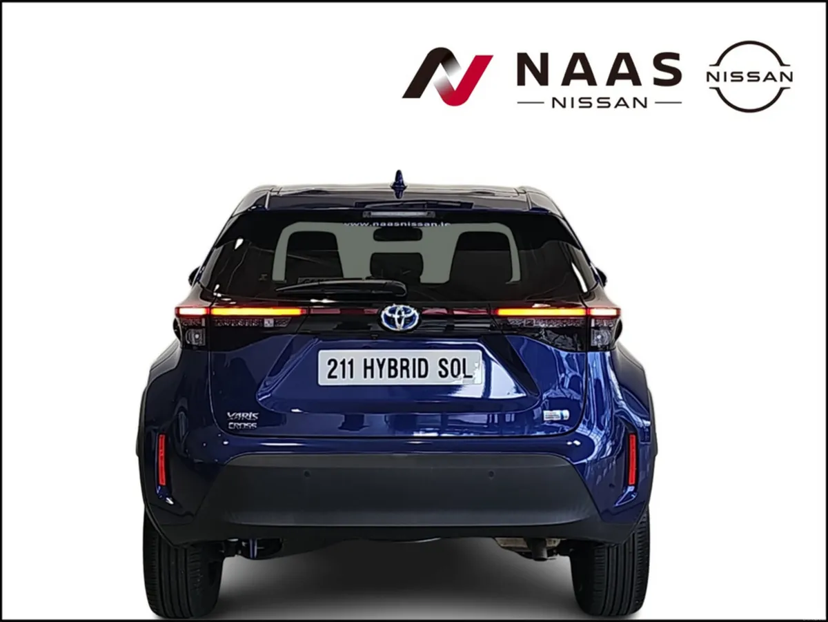 Toyota Yaris Cross 1.5 HYBRID SOL - Image 5