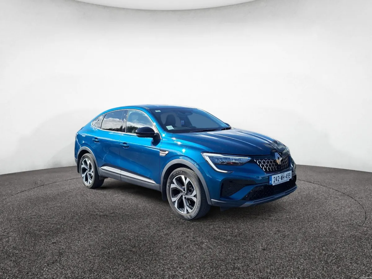 Renault Arkana TECHNO TCE 140 AUTO GSR - Image 2