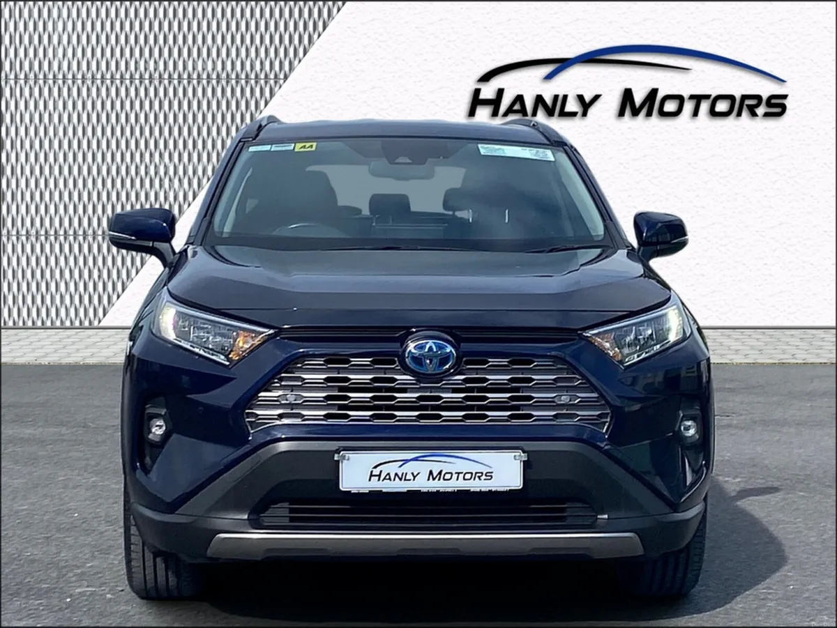 Toyota RAV4 RAV4 HYBRID SOL 4DR AUTO - Image 2