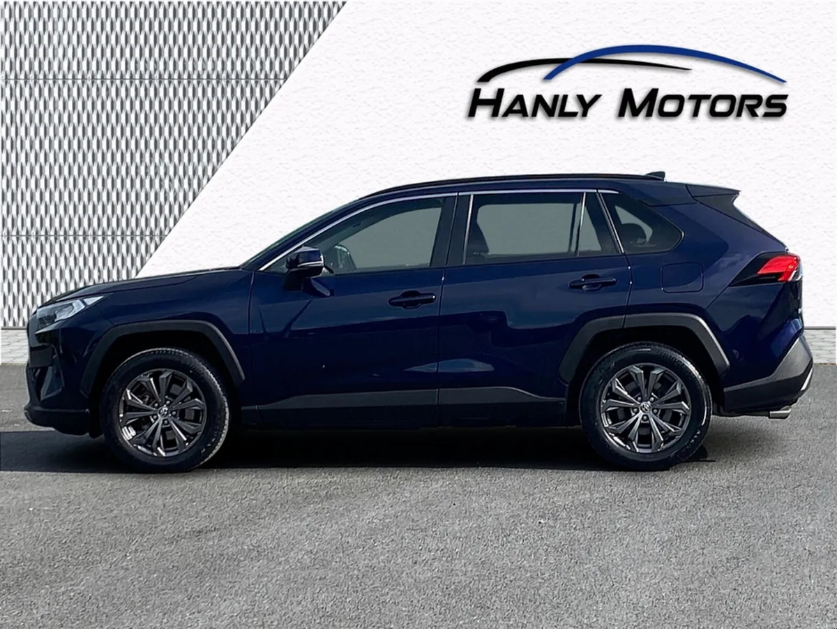 Toyota RAV4 RAV4 HYBRID SOL 4DR AUTO - Image 5