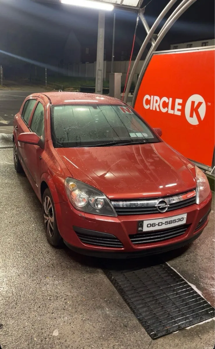 Opel Astra - Image 1