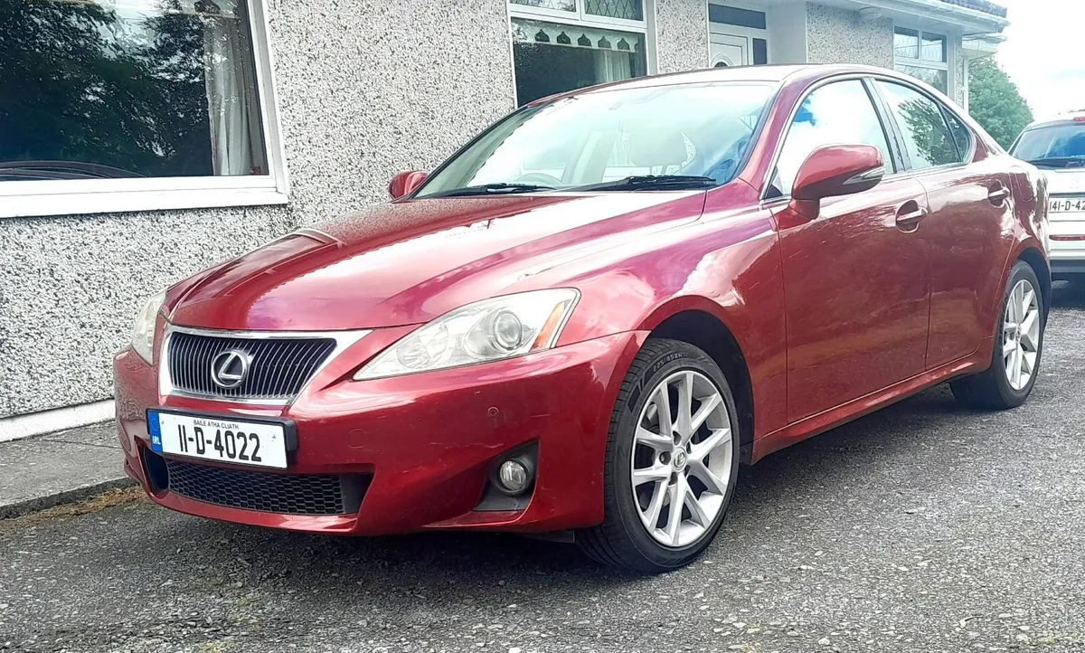 Lexus IS 200D Executive - Image 1