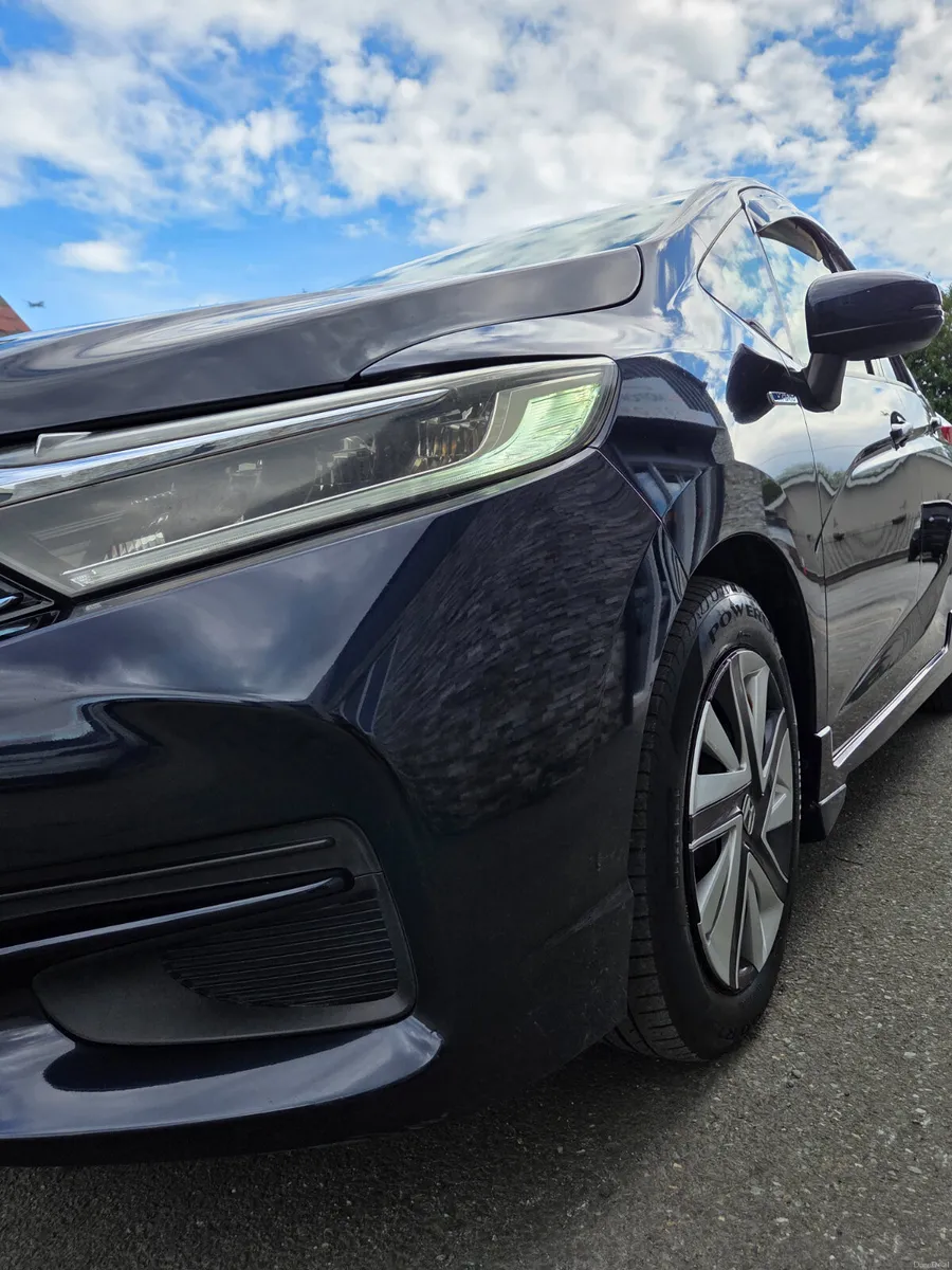 2015 HONDA SHUTTLE / HYBRID AUTO - Image 4