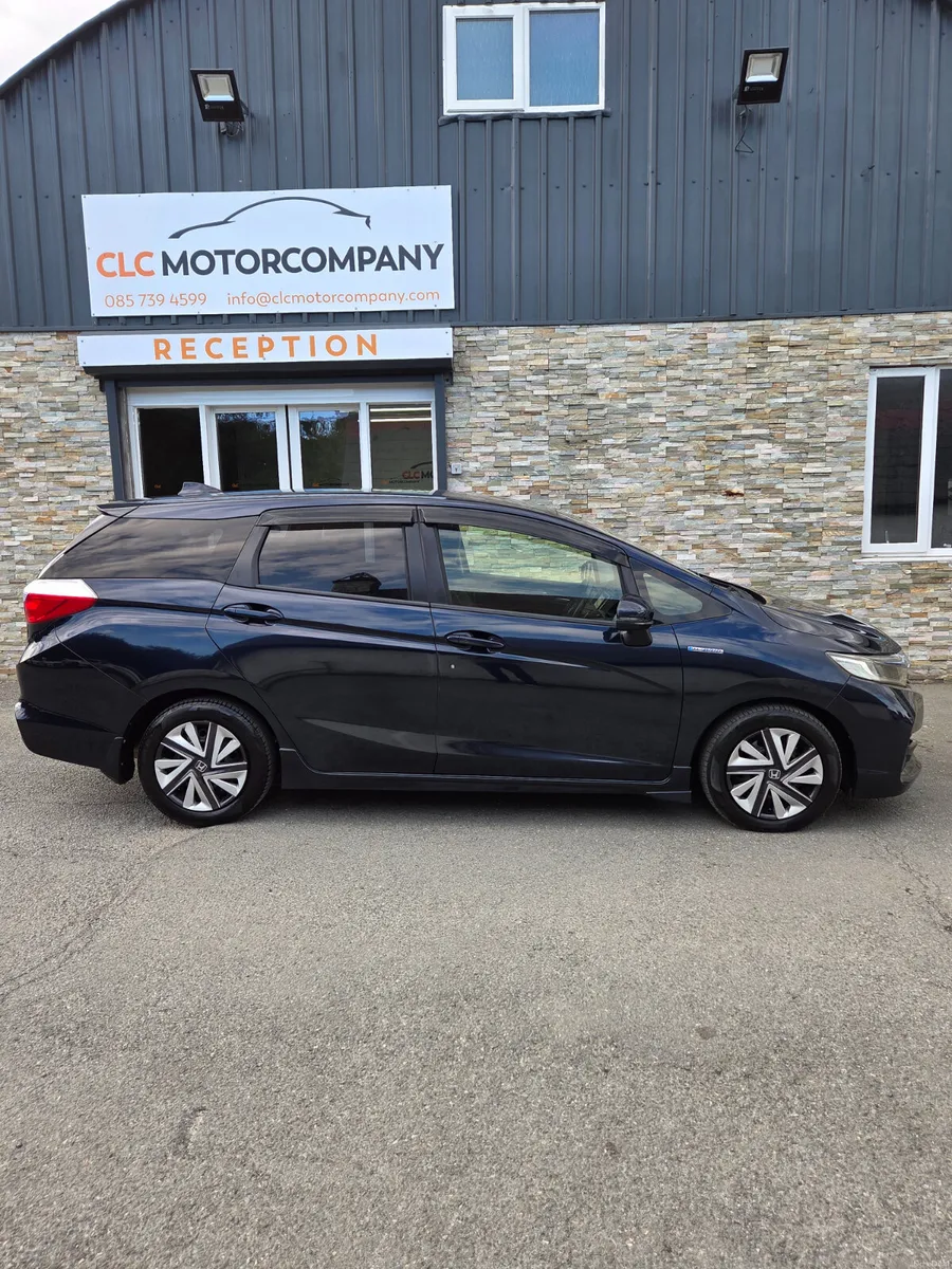 2015 HONDA SHUTTLE / HYBRID AUTO - Image 2