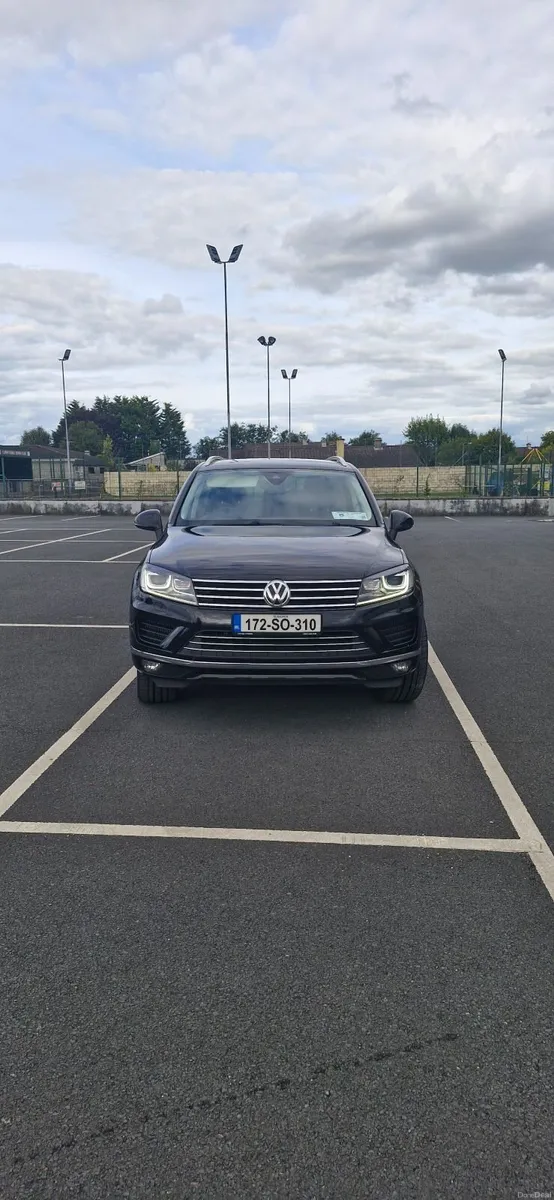 2017 Touareg - No Vat - Image 1