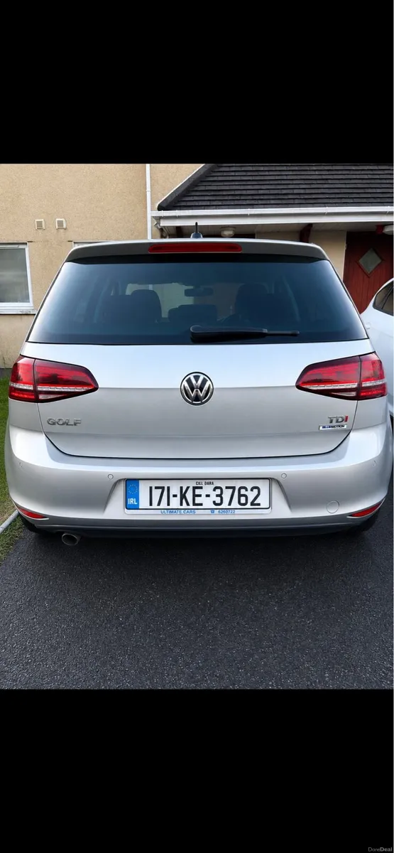 Volkswagen Golf 1.6 TDI Highline LOW MILEAGE - Image 3