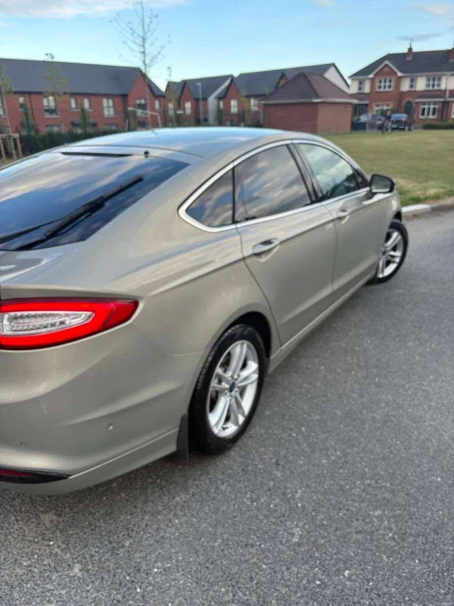 Ford Mondeo Titanium LOW MILEAGE 2017 - Image 2