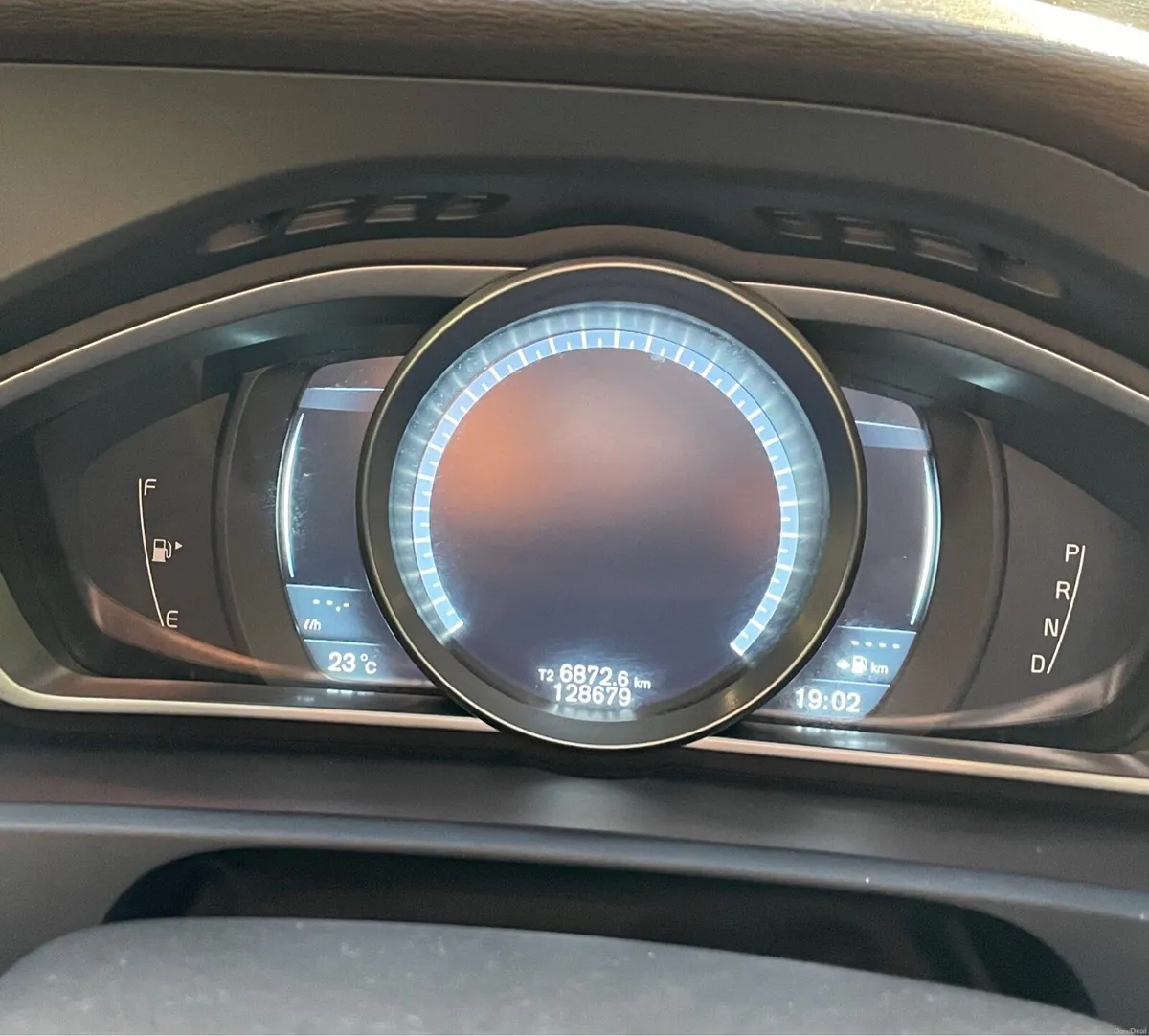 2013 Volvo V40 1.6 Petrol Automatic - 130000km - Image 4