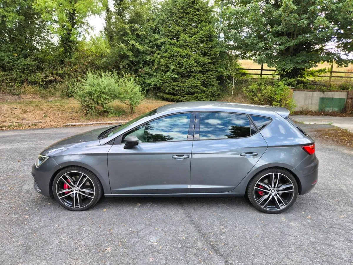 Seat Leon Cupra 300 - Image 5