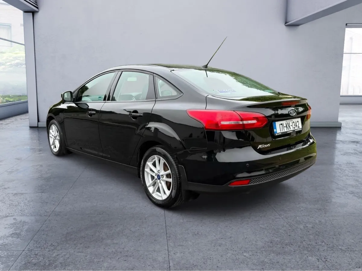 Ford Focus 2017 Saloon 147000KM Full History - Image 3