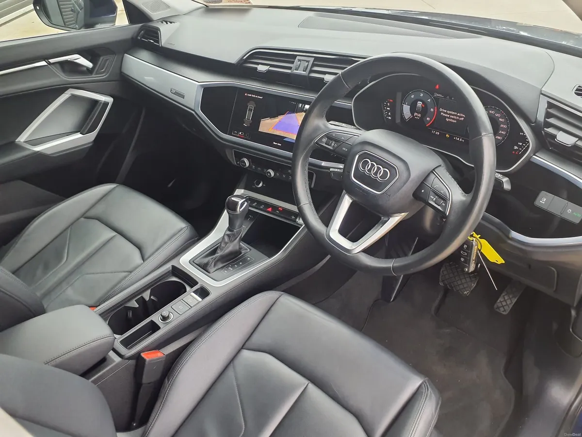 Audi Q3 2023 SE - Image 6