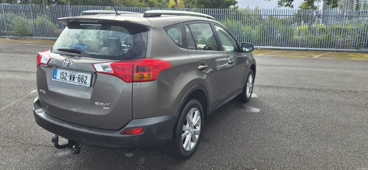 2015 Toyota RAV4 SOL 2.0 D4D - Image 4