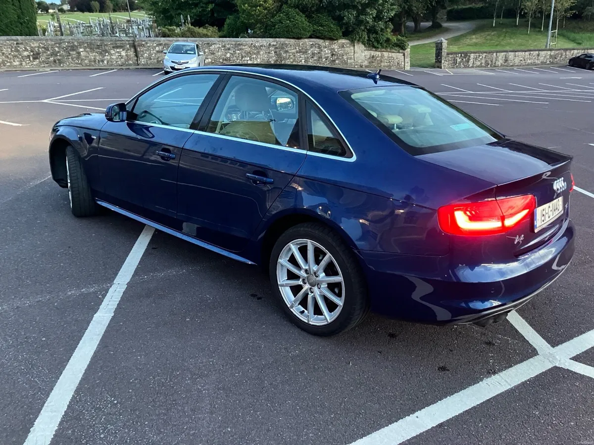 Audi A4 S-line low mileage - Image 4