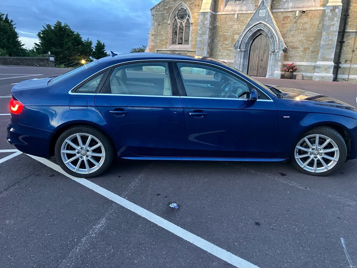 Audi A4 S-line low mileage - Image 6
