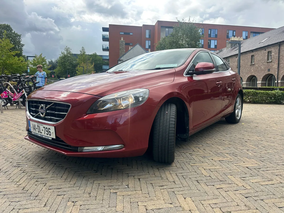 Volvo V40 2014 - Image 6