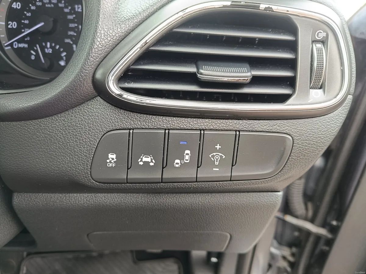 Hyundai i30 2017 - Image 5