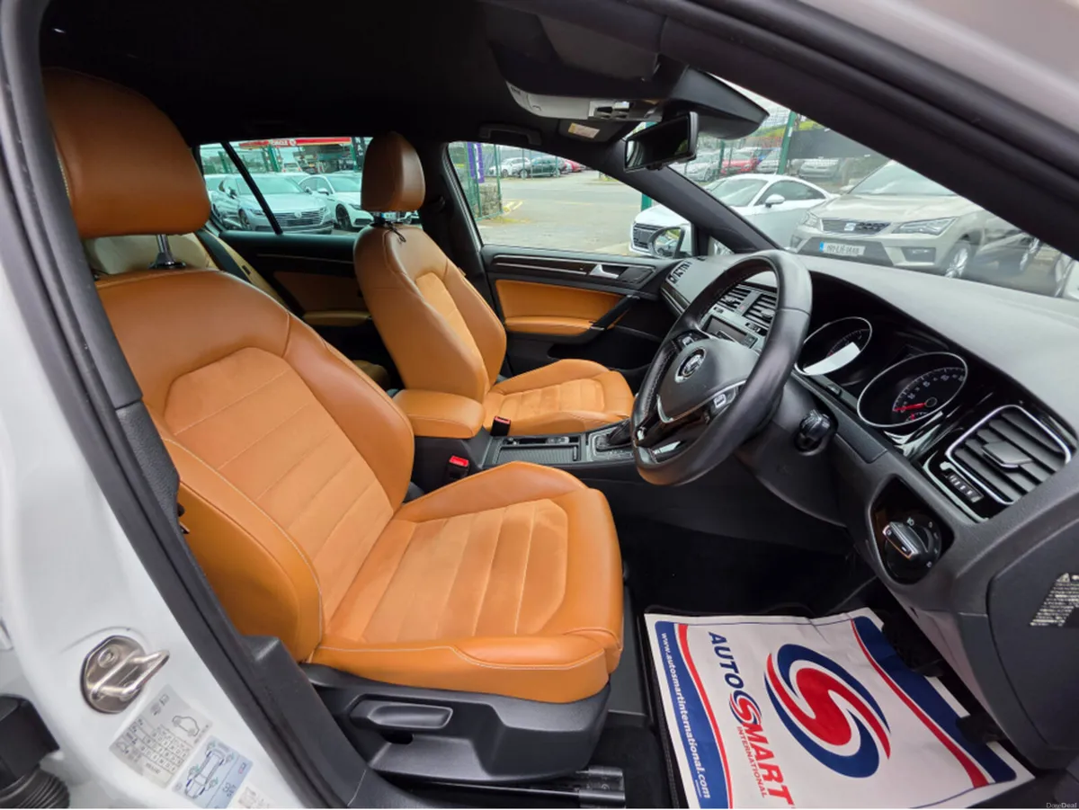 Volkswagen Golf 1.4 TSI AUTOMATIC - SPECIAL TAN LE - Image 5
