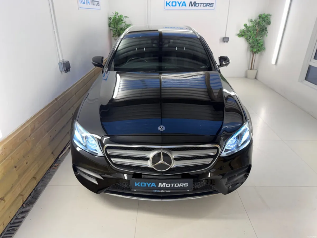 Mercedes-Benz E-Class E220D AMG PLUS EDITION DIESE - Image 6