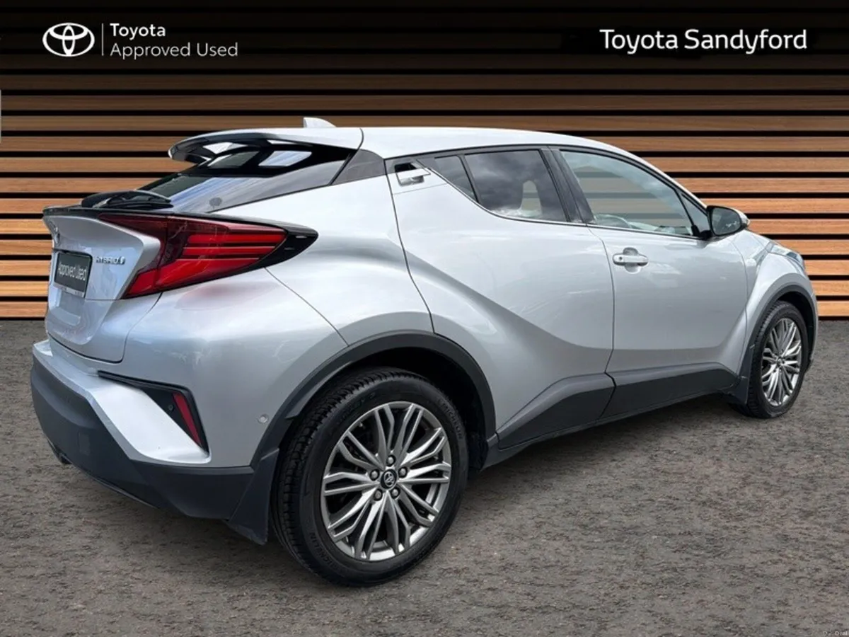 Toyota C-HR HYBRID SOL TOP SPEC // HEATED LEATHER - Image 2