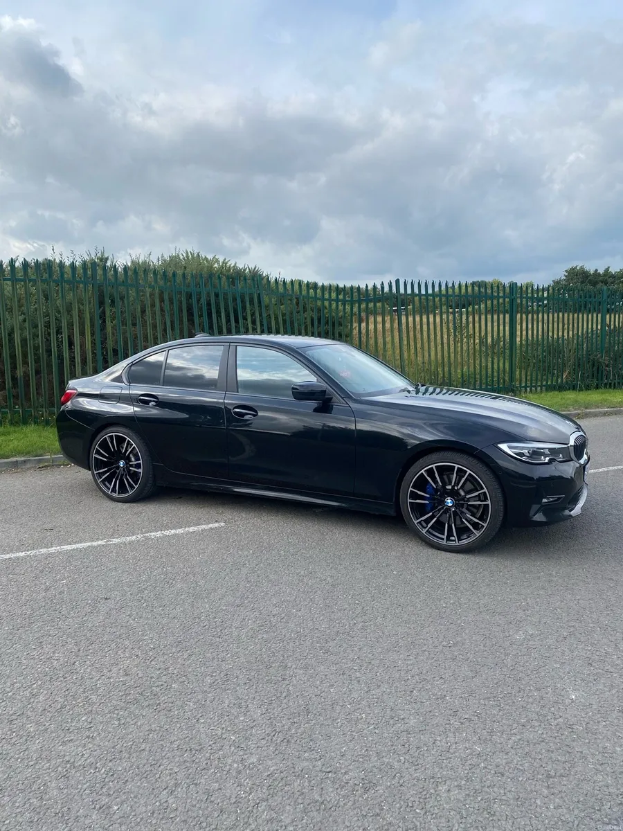 BMW 3 Series 330e M Sport Plug-In Hybrid Auto - Image 2