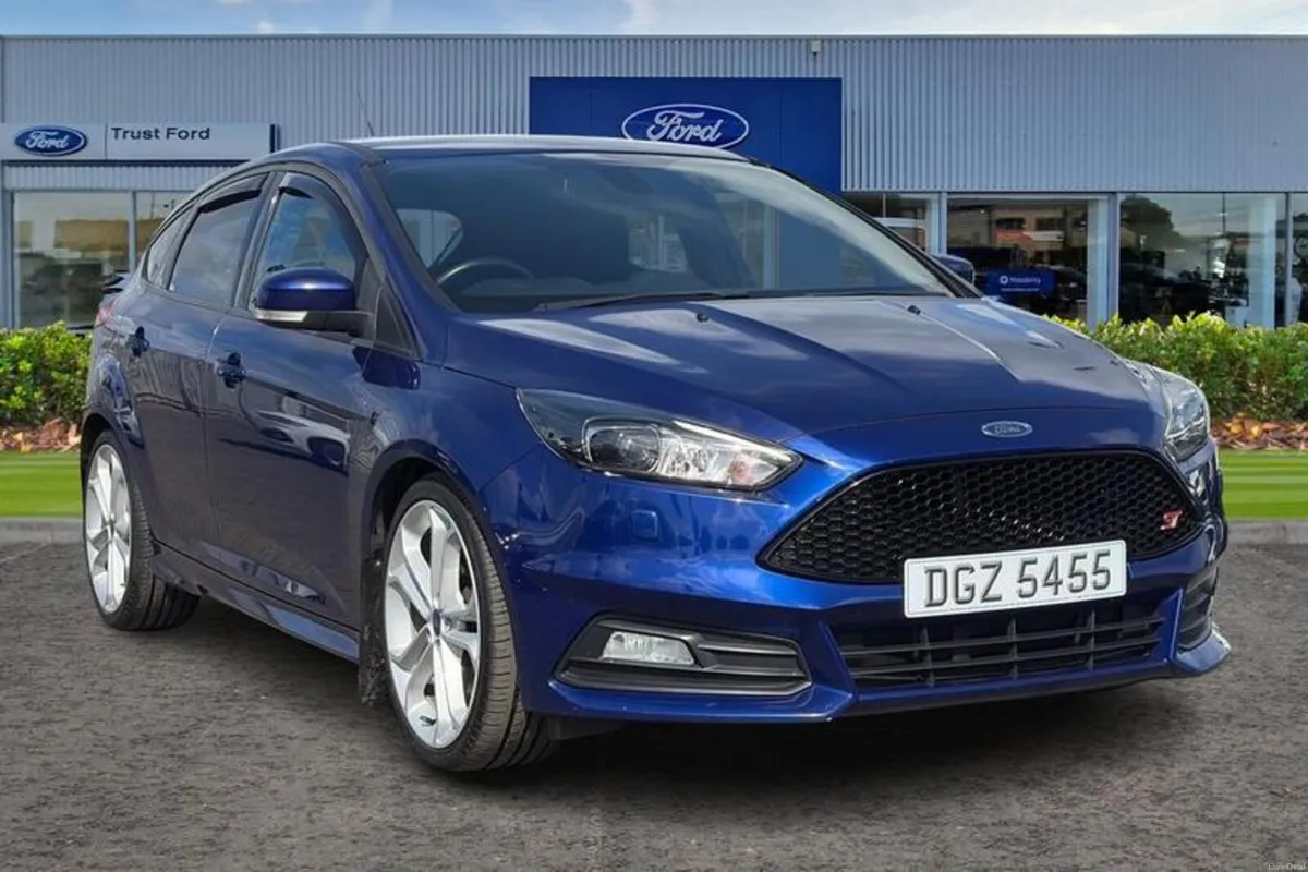 Ford Focus 2.0 TDCi ST-3 Hatchback 5dr Diesel - MO - Image 1