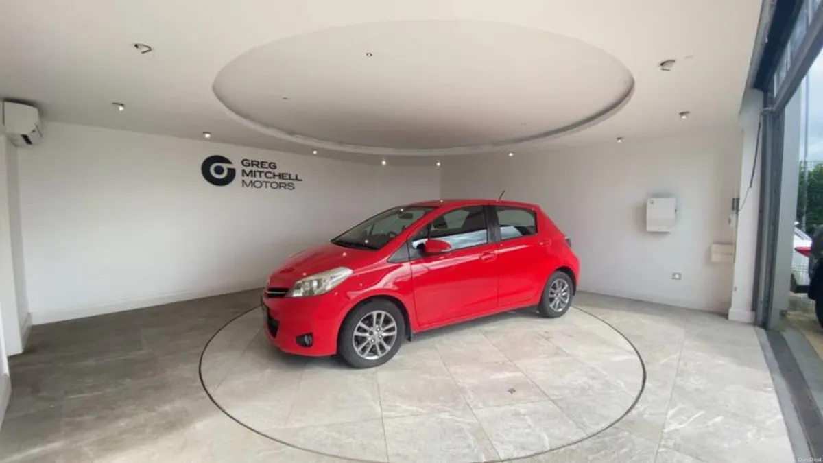 Toyota Yaris 1.33 VVT-i Icon+ 5dr - Image 4