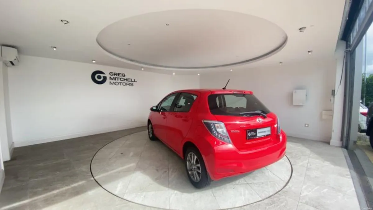 Toyota Yaris 1.33 VVT-i Icon+ 5dr - Image 6