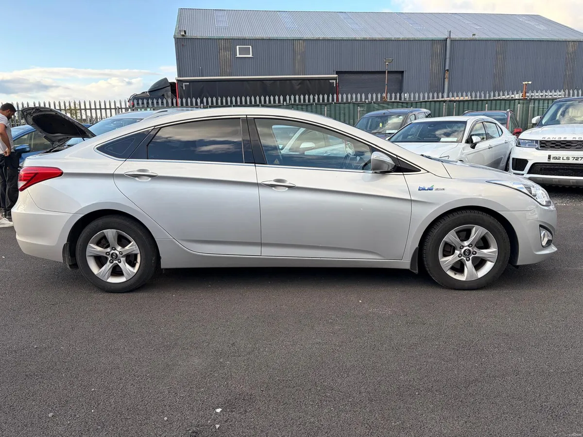 2012 Hyundai i40 1.7 DIESEL - Image 5