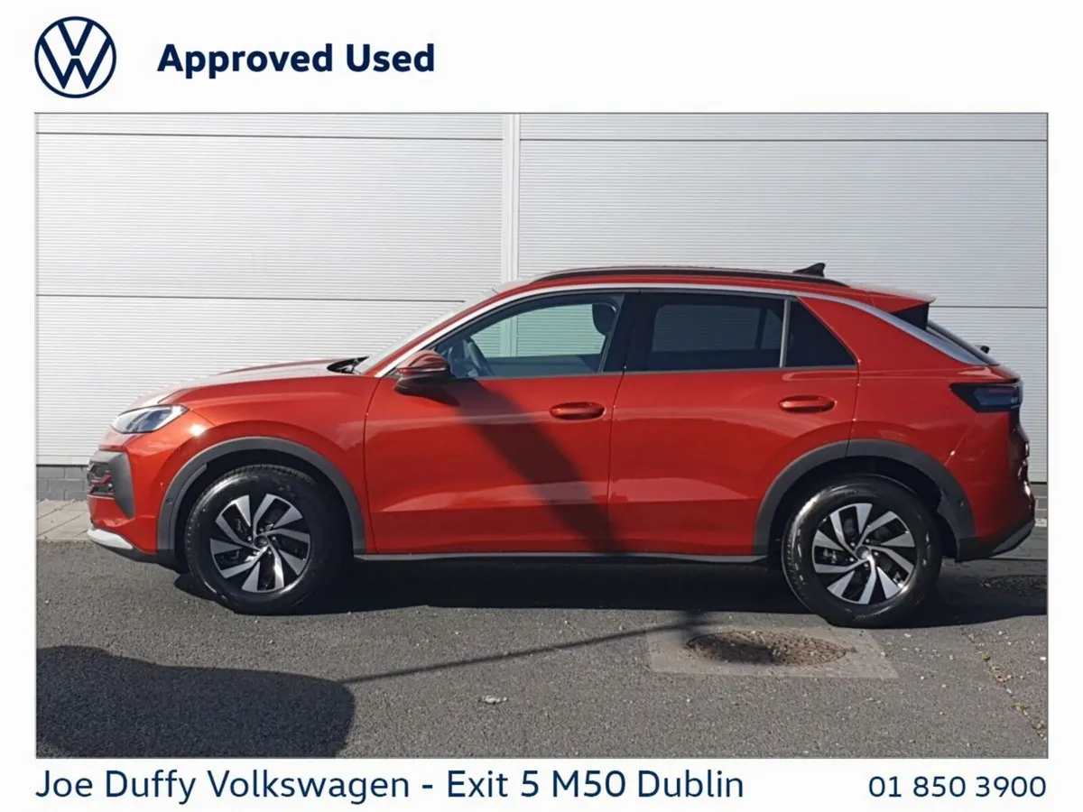 Volkswagen T-Roc LIFE 1.5TSI 116HP MHEV AUTO New R - Image 5