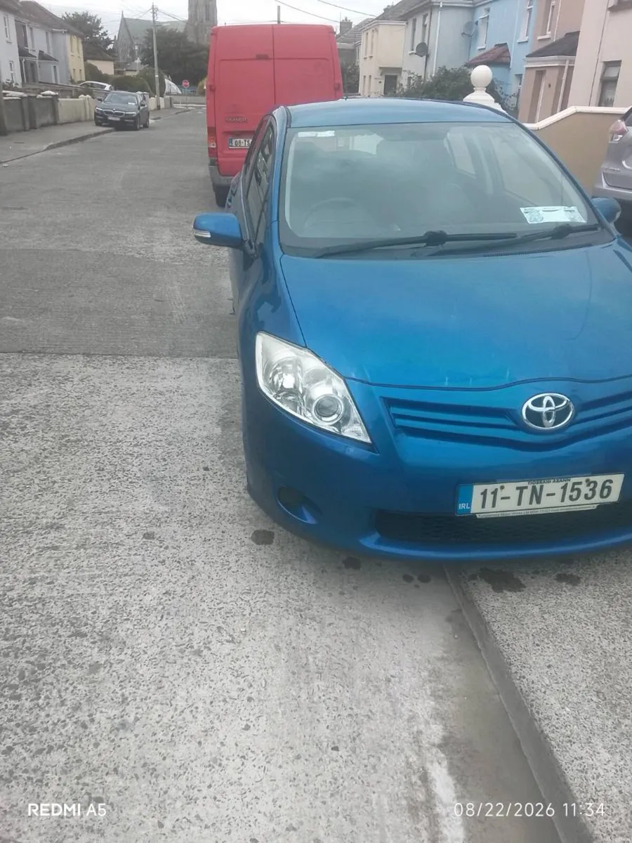 Toyota auris - Image 1