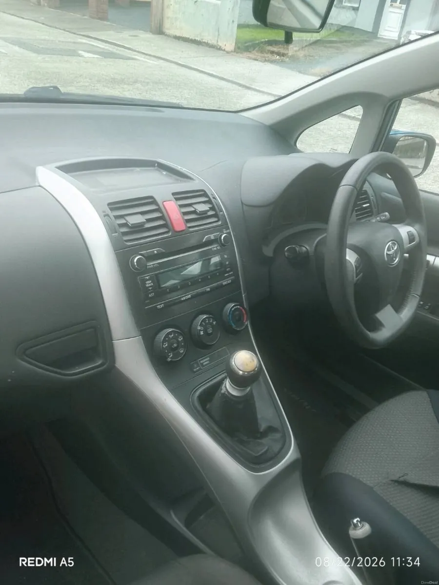 Toyota auris - Image 6
