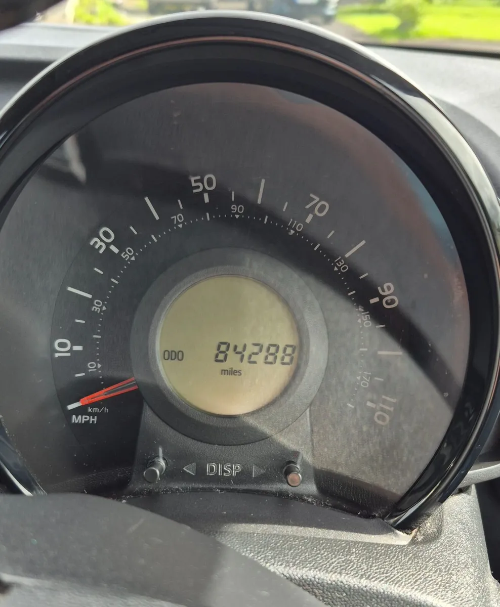 Citroen C1 PureTech Flair 2016, 1.2L - Image 2