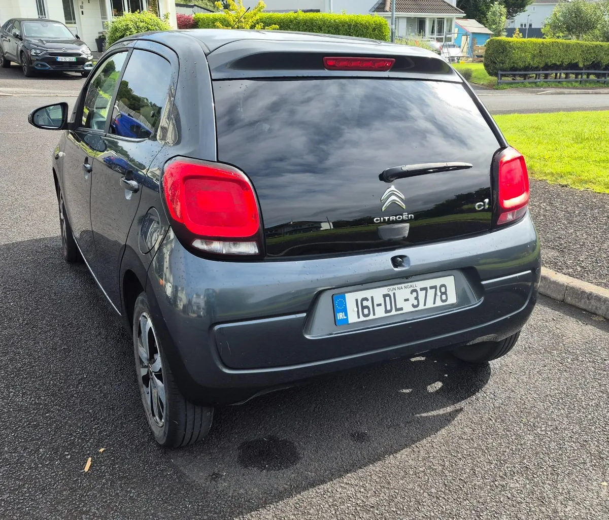 Citroen C1 PureTech Flair 2016, 1.2L - Image 4