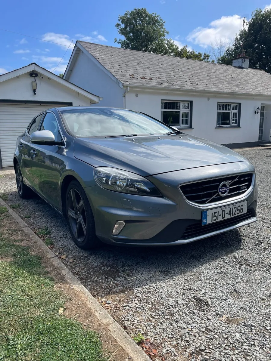2015 Volvo V40 R-Design with NCT - Image 2