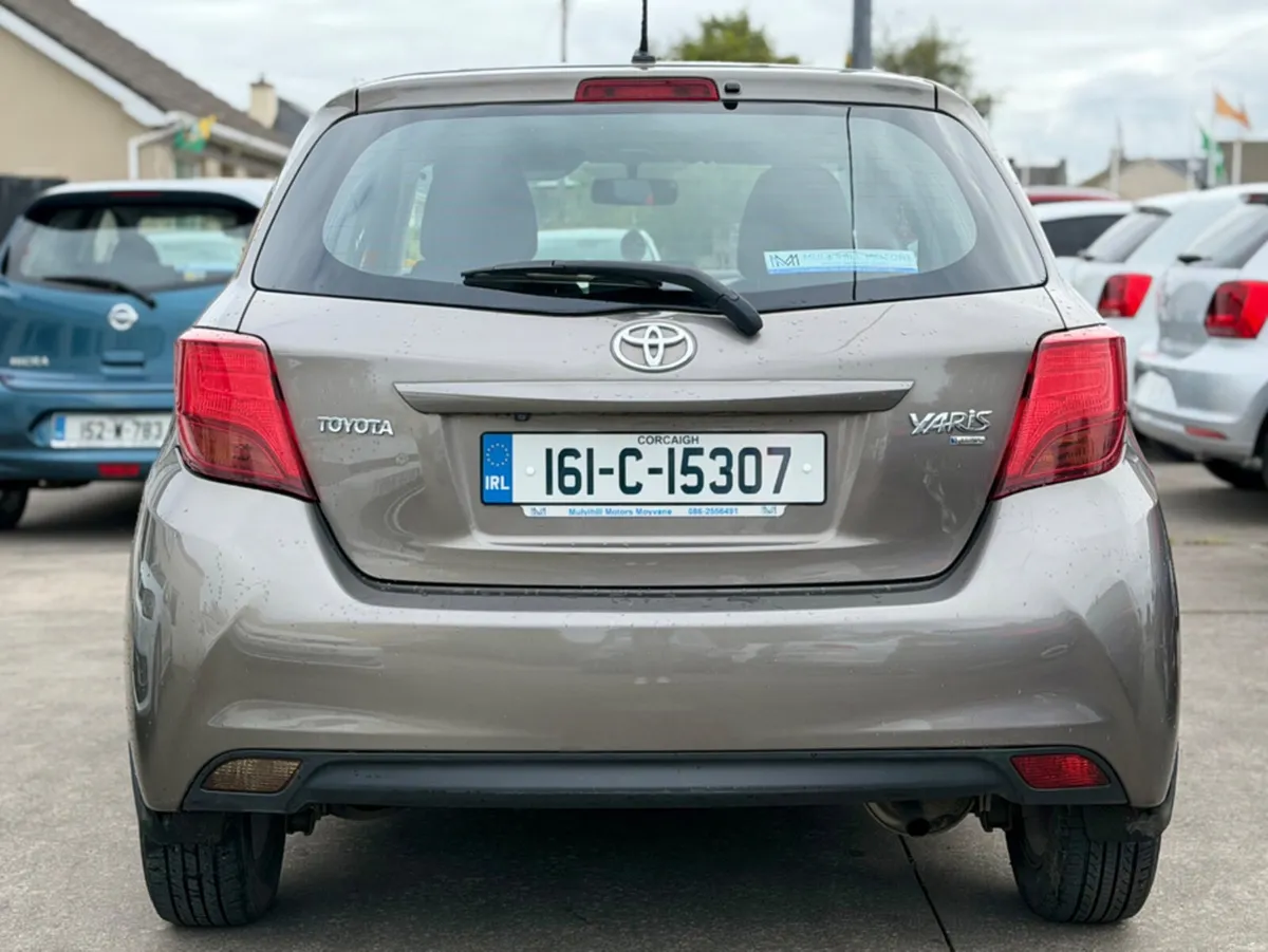 Toyota Yaris LUNA - Image 5