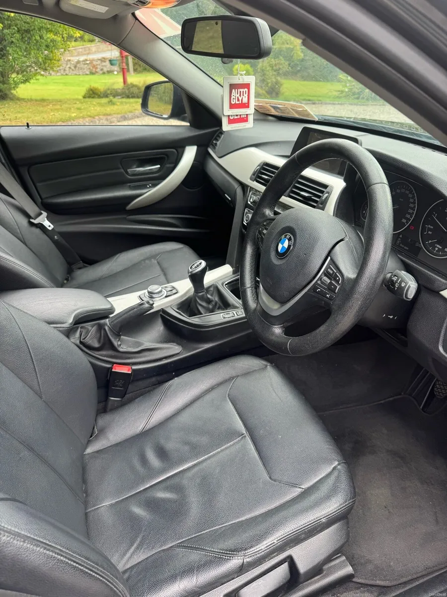 BMW 316d - Image 5