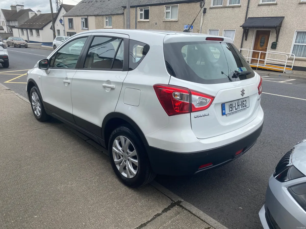 Suzuki SX4 S-Cross SZ4 2019 - Image 3