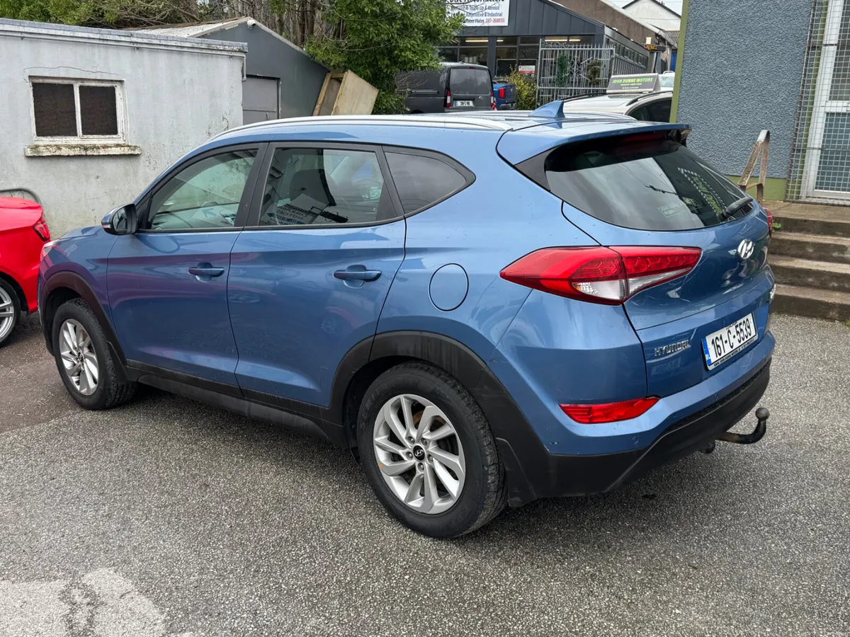 Hyundai Tucson Executive high spec - Image 3