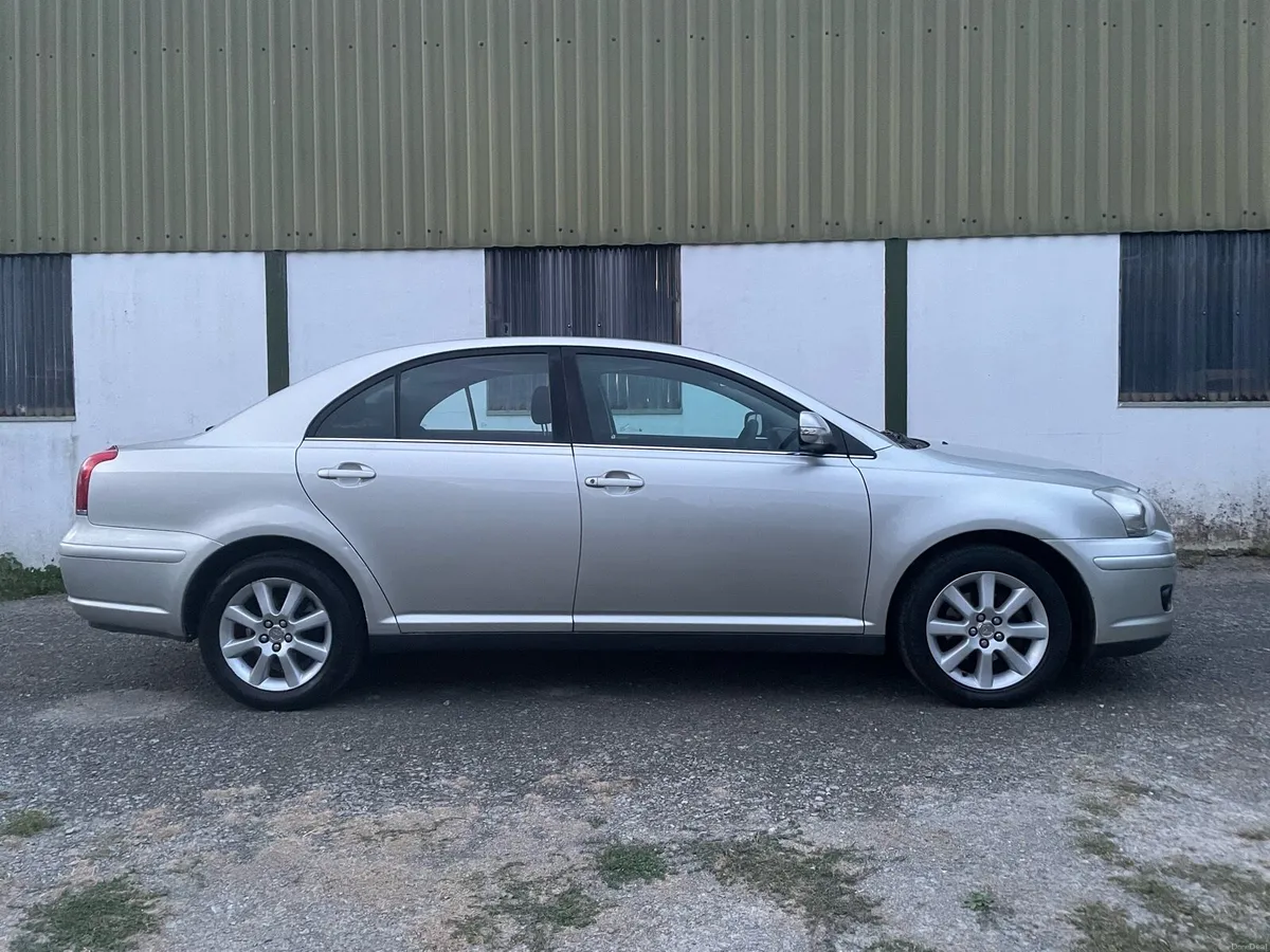 2007 Toyota avensis - Image 2