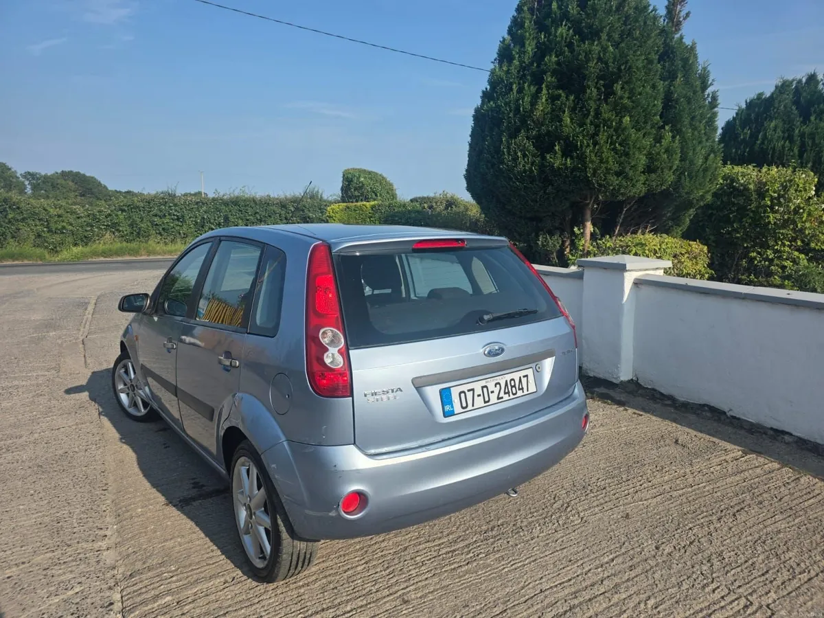 2007 Ford Fiesta - Image 5