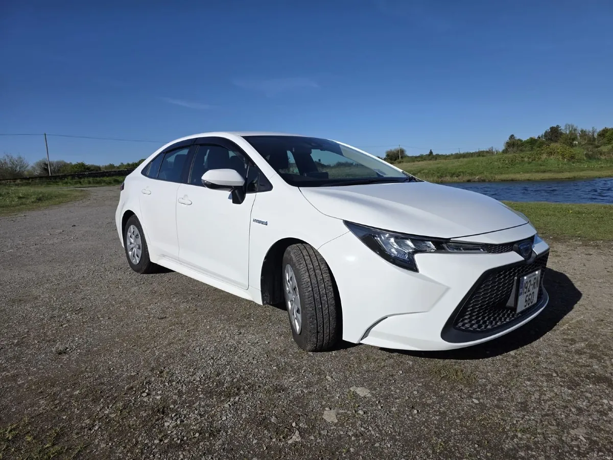 Toyota Corolla 2019 - Image 1