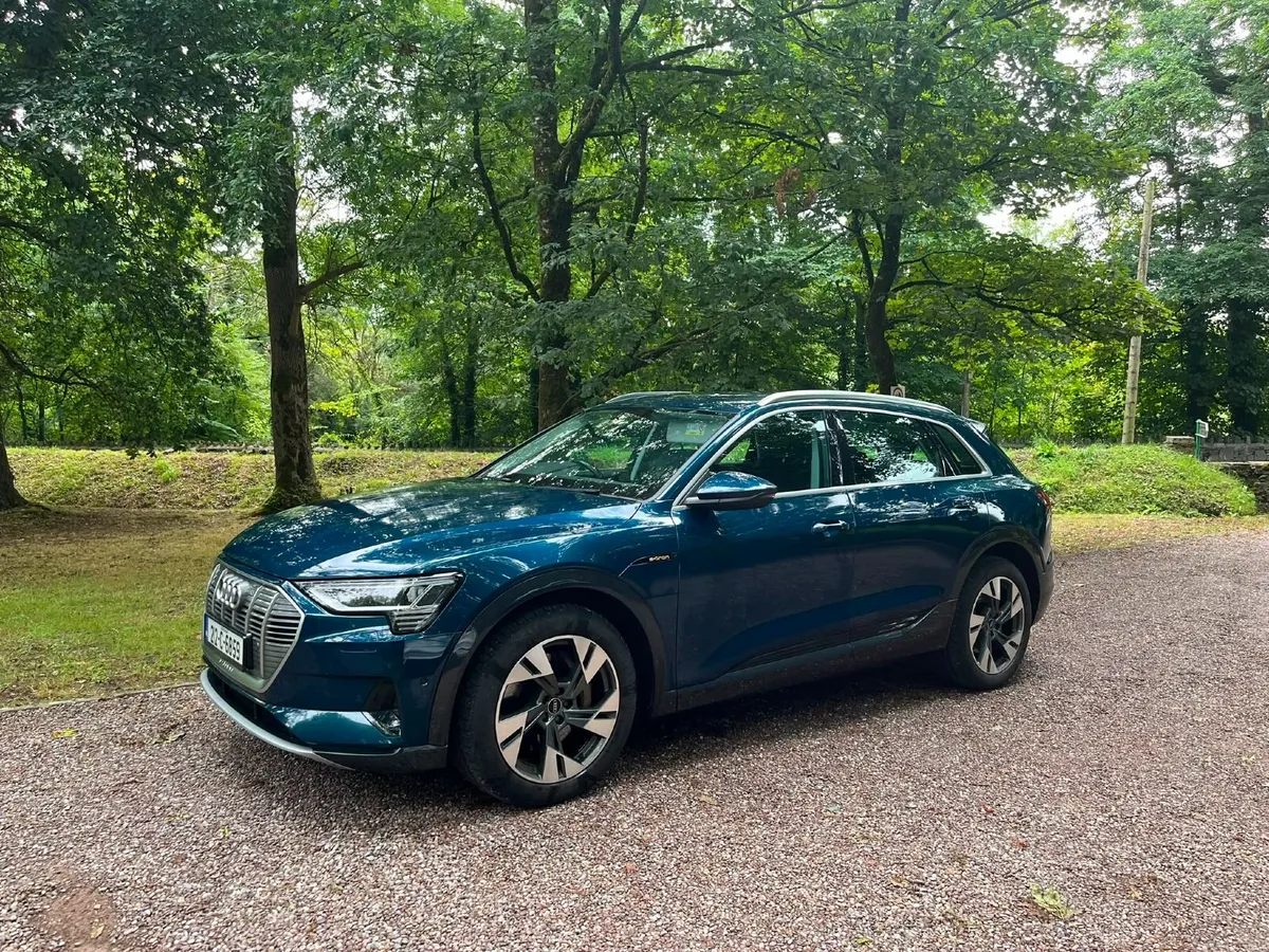 Audi Etron 50 Sport Quattro - Image 4
