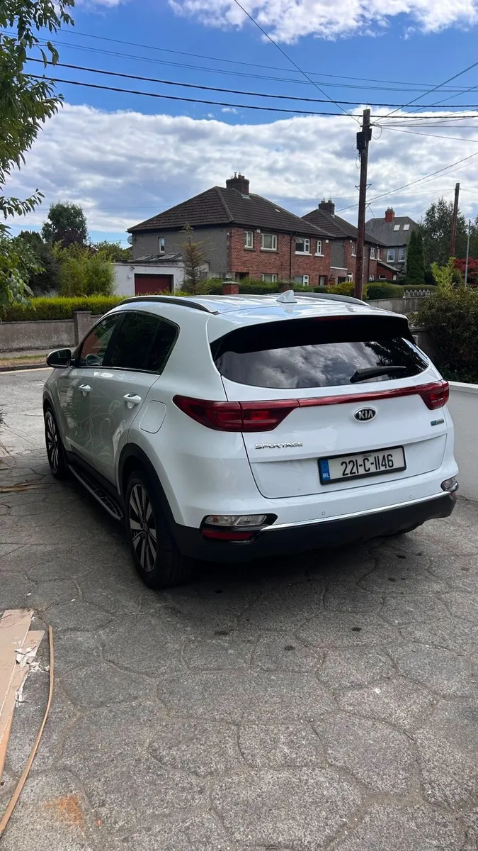 22 Kia Sportage 1.6 Diesel 2 Year Kia Warranty - Image 3