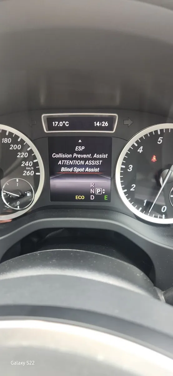 Mercedes-Benz A-Class 2014 - Image 4