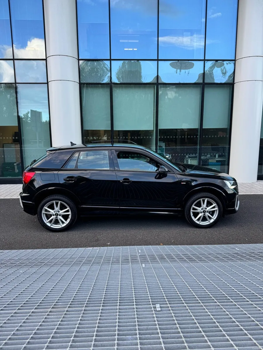 Audi Q2 S-line (NEW NCT) - Image 4